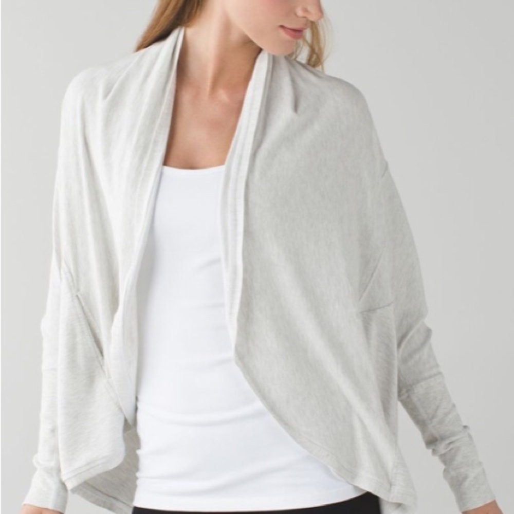 Lululemon To &‎ Flow Wrap Heathered Mod White size 6